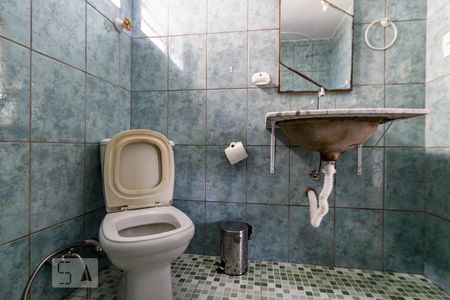 Banheiro de apartamento para alugar com 1 quarto, 50m² em Pinheiros, São Paulo