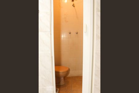 Apartamento à venda com 212m², 4 quartos e 3 vagasBanheiro de Serviço