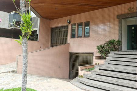 Apartamento à venda com 212m², 4 quartos e 3 vagasÁrea comum