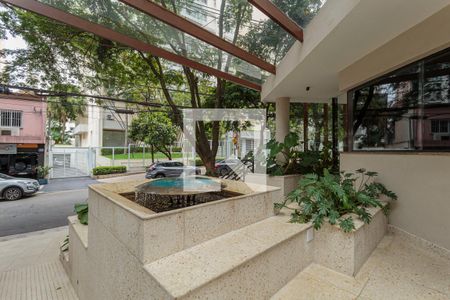 Apartamento à venda com 102m², 3 quartos e 2 vagasEntrada