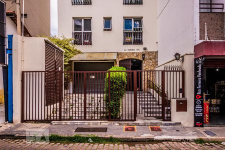 Apartamento para alugar com 52m², 1 quarto e sem vagaFachada