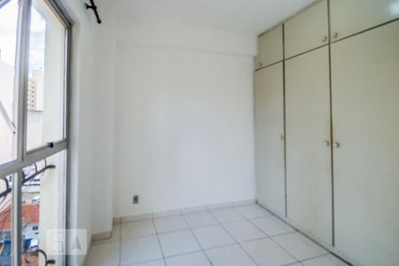 Quarto de apartamento para alugar com 1 quarto, 52m² em Centro, Campinas
