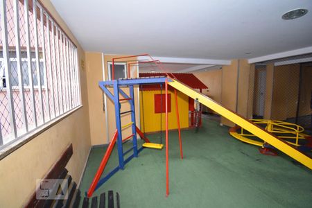 Apartamento à venda com 65m², 2 quartos e 1 vagaÁrea Comum - Playground