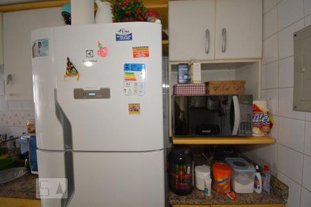 Apartamento à venda com 65m², 2 quartos e 1 vagaCozinha e Área de Serviço