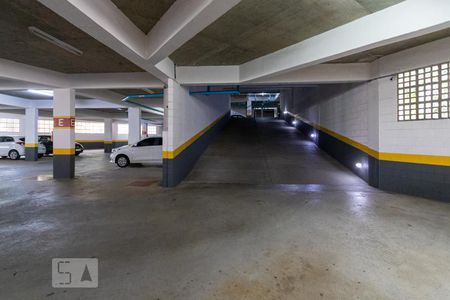 Apartamento à venda com 77m², 3 quartos e 2 vagasGaragem