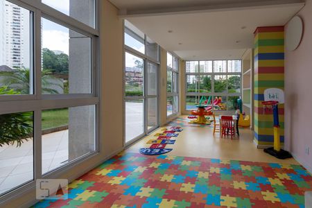 Apartamento à venda com 77m², 3 quartos e 2 vagasBrinquedoteca