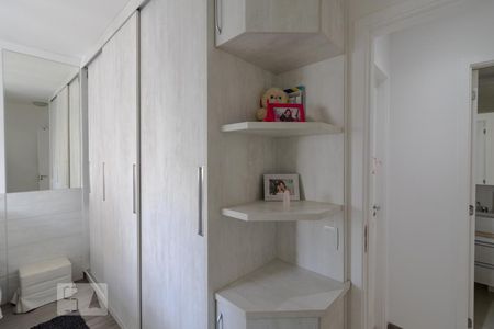 Apartamento à venda com 77m², 3 quartos e 2 vagasSuíte