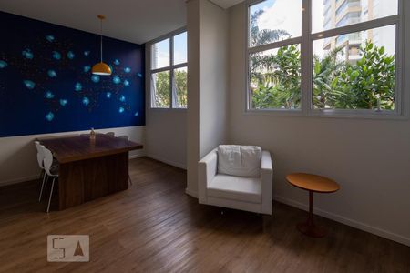 Apartamento à venda com 77m², 3 quartos e 2 vagasSala de Estudos