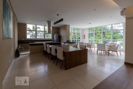 Apartamento à venda com 77m², 3 quartos e 2 vagasÁrea comum - Salão de festas