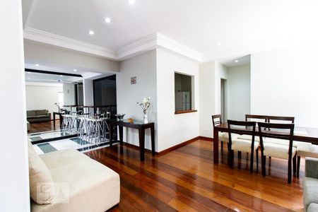 Apartamento para alugar com 61m², 2 quartos e 1 vagaÁrea comum - Salão de festas