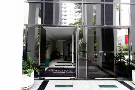 Apartamento para alugar com 61m², 2 quartos e 1 vagaEntrada