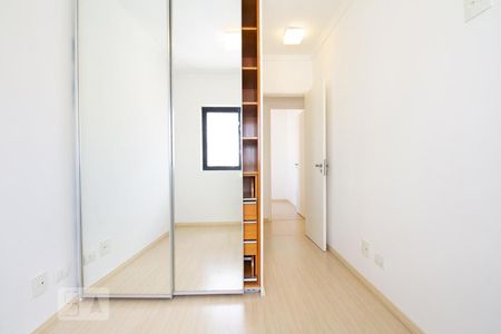 Apartamento para alugar com 61m², 2 quartos e 1 vagaQuarto 1 - Suíte - Armário