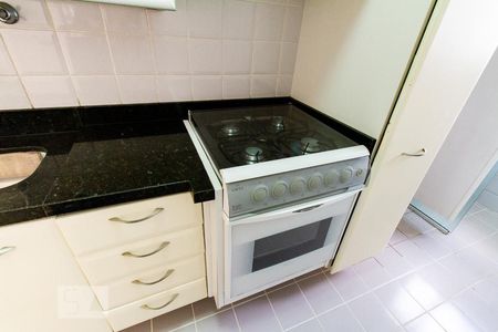 Apartamento para alugar com 61m², 2 quartos e 1 vagaCozinha - Fogão