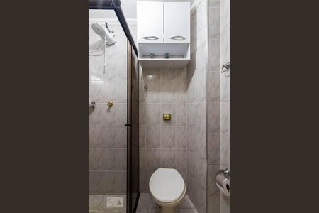 Apartamento para alugar com 49m², 2 quartos e sem vagaBanheiro