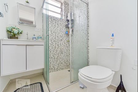 Apartamento à venda com 96m², 3 quartos e 1 vaga Apartamento à venda com 96m², 3 quartos e 1 vagaBanheiro