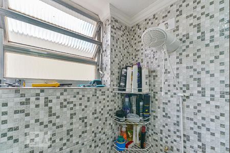 Apartamento à venda com 96m², 3 quartos e 1 vaga Apartamento à venda com 96m², 3 quartos e 1 vagaBanheiro