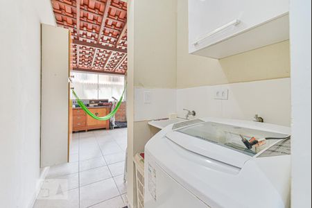 Apartamento à venda com 96m², 3 quartos e 1 vaga Apartamento à venda com 96m², 3 quartos e 1 vagaArea de Serviço