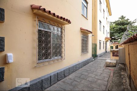 Apartamento à venda com 60m², 2 quartos e sem vagaFrente