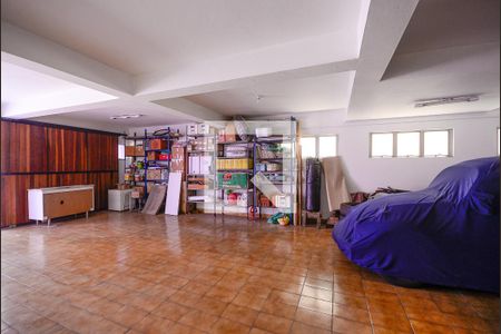 Casa à venda com 340m², 3 quartos e 6 vagasGaragem