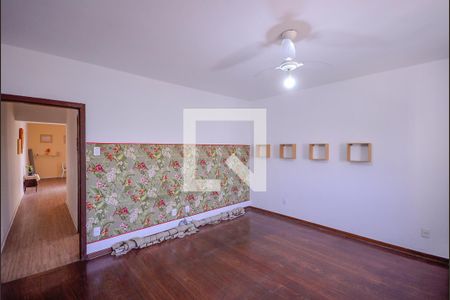 Casa à venda com 340m², 3 quartos e 6 vagasQuarto 3