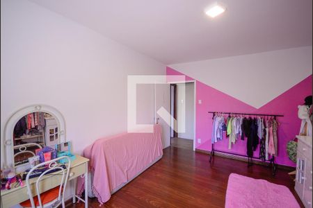 Casa à venda com 340m², 3 quartos e 6 vagasQuarto 2