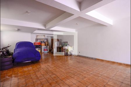 Casa à venda com 340m², 3 quartos e 6 vagasGaragem