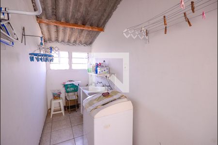 Casa à venda com 340m², 3 quartos e 6 vagasArea de Serviço