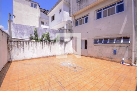 Casa à venda com 340m², 3 quartos e 6 vagasQuintal