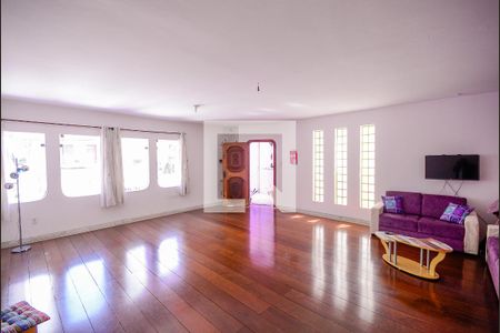 Sala de casa para alugar com 3 quartos, 340m² em Vila Brasílio Machado, São Paulo