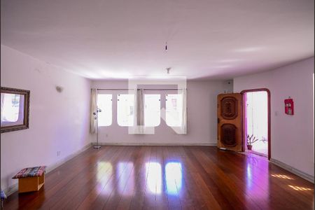 Sala de casa para alugar com 3 quartos, 340m² em Vila Brasílio Machado, São Paulo