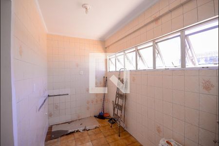Casa à venda com 340m², 3 quartos e 6 vagasEdicula