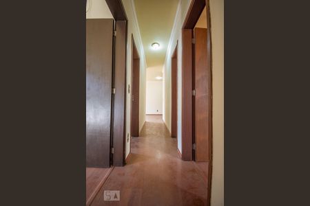 Apartamento à venda com 78m², 3 quartos e 1 vagaCorredor