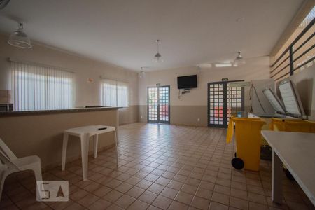 Apartamento à venda com 78m², 3 quartos e 1 vagaSalão de Festas