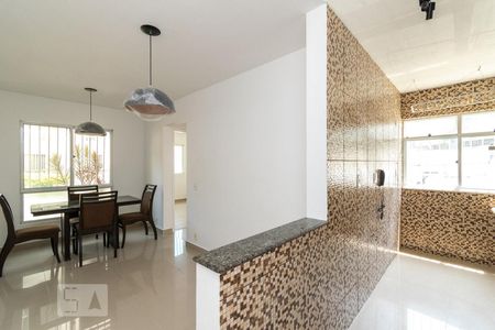 Apartamento para alugar com 47m², 2 quartos e 1 vagaSALA