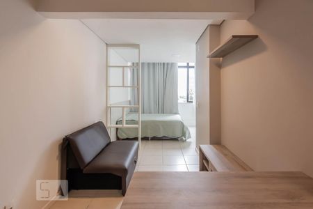 Sala Integrada de kitnet/studio para alugar com 1 quarto, 31m² em Centro, Belo Horizonte