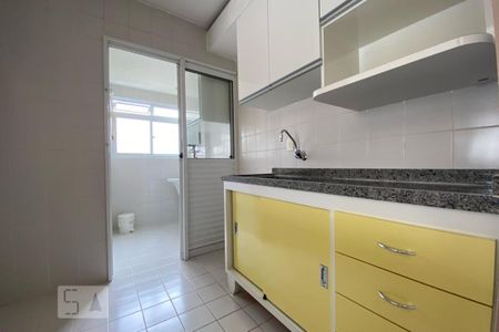 Apartamento à venda com 62m², 2 quartos e 1 vaga Apartamento à venda com 62m², 2 quartos e 1 vagaCozinha