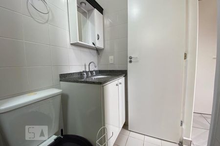 Apartamento à venda com 62m², 2 quartos e 1 vaga Apartamento à venda com 62m², 2 quartos e 1 vagaBanheiro da Suíte