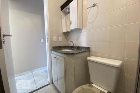 Apartamento à venda com 62m², 2 quartos e 1 vaga Apartamento à venda com 62m², 2 quartos e 1 vagaBanheiro