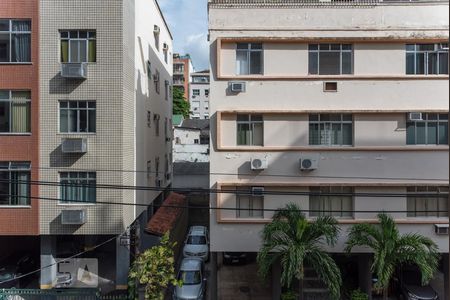 Vista da Sala de apartamento para alugar com 2 quartos, 57m² em Tijuca, Rio de Janeiro