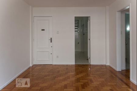 Sala de apartamento para alugar com 2 quartos, 57m² em Tijuca, Rio de Janeiro