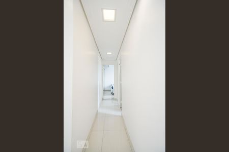 Corredor quartos de apartamento para alugar com 2 quartos, 50m² em Luz, São Paulo