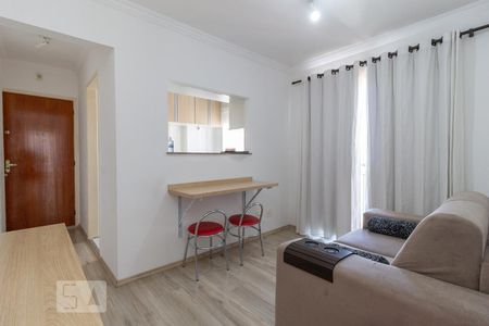 Sala de apartamento para alugar com 2 quartos, 51m² em Vila Osasco, Osasco