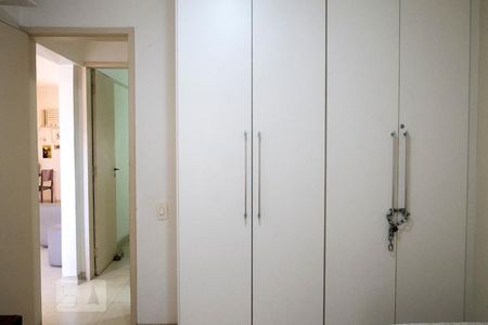 Apartamento à venda com 60m², 2 quartos e 1 vagaQuarto 2