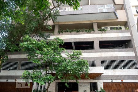 Apartamento à venda com 60m², 2 quartos e 1 vagaFachada