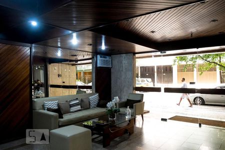 Apartamento à venda com 60m², 2 quartos e 1 vagaÁrea Comum - Hall de Entrada