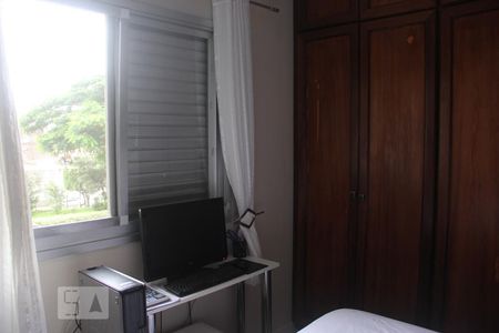 Quarto 1 de apartamento para alugar com 2 quartos, 60m² em Vila Santa Catarina, São Paulo