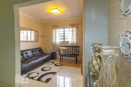 Casa à venda com 700m², 4 quartos e 8 vagasSala de TV