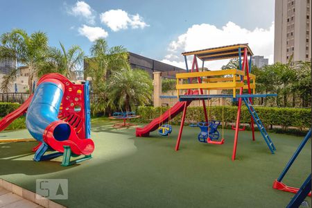Apartamento para alugar com 35m², 1 quarto e 1 vaga Apartamento para alugar com 35m², 1 quarto e 1 vagaÁrea Comum - Playground