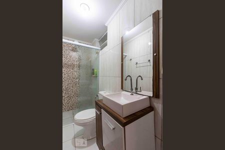 Apartamento para alugar com 59m², 2 quartos e 1 vaga Apartamento para alugar com 59m², 2 quartos e 1 vagaBanheiro