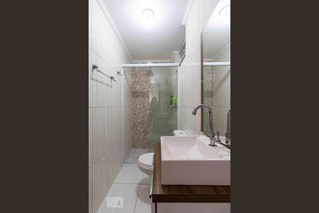 Apartamento para alugar com 59m², 2 quartos e 1 vaga Apartamento para alugar com 59m², 2 quartos e 1 vagaBanheiro